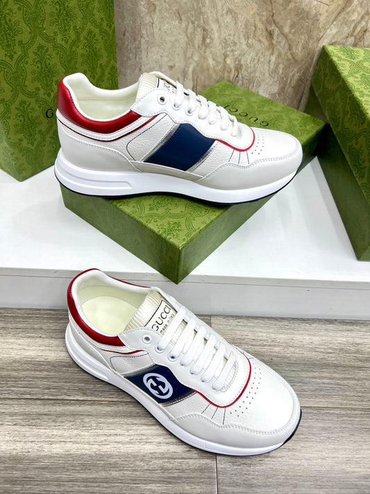 G Man and woman Low Top Sneakers