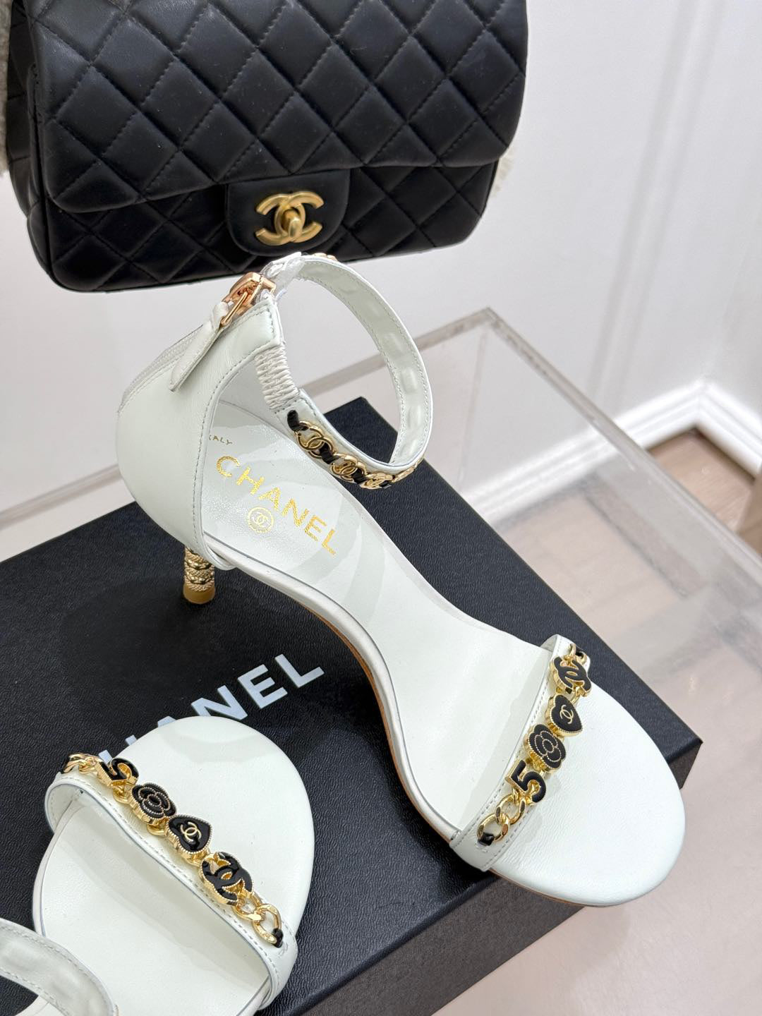 C 25 New Arrivals Metal Chain High Heels