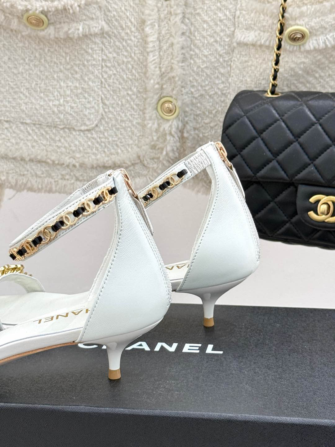 C 25 New Arrivals Metal Chain High Heels