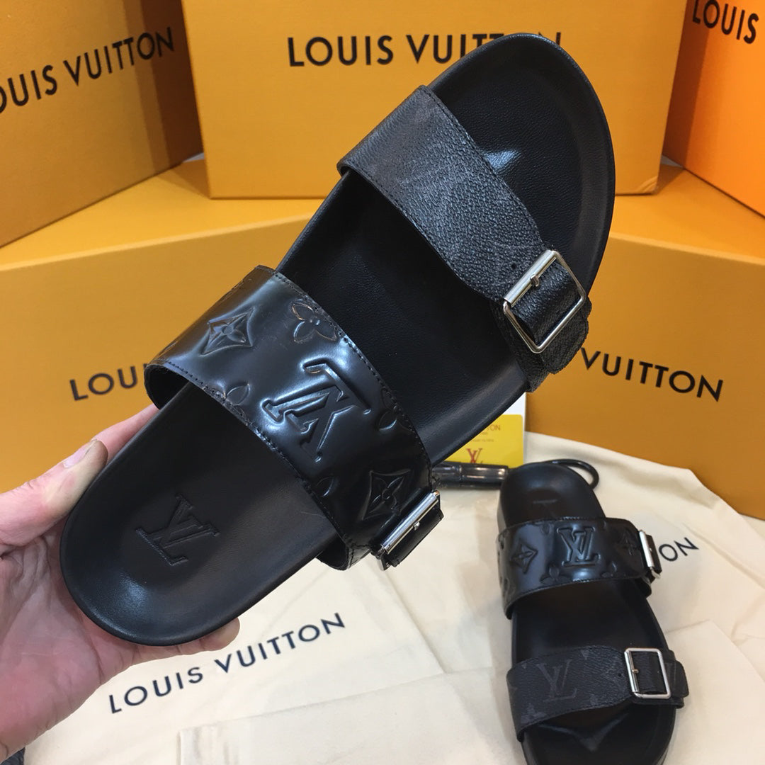 L Top Luxury Slippers