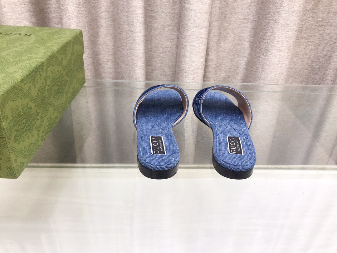 G Monogrammed Logo Flat Slippers