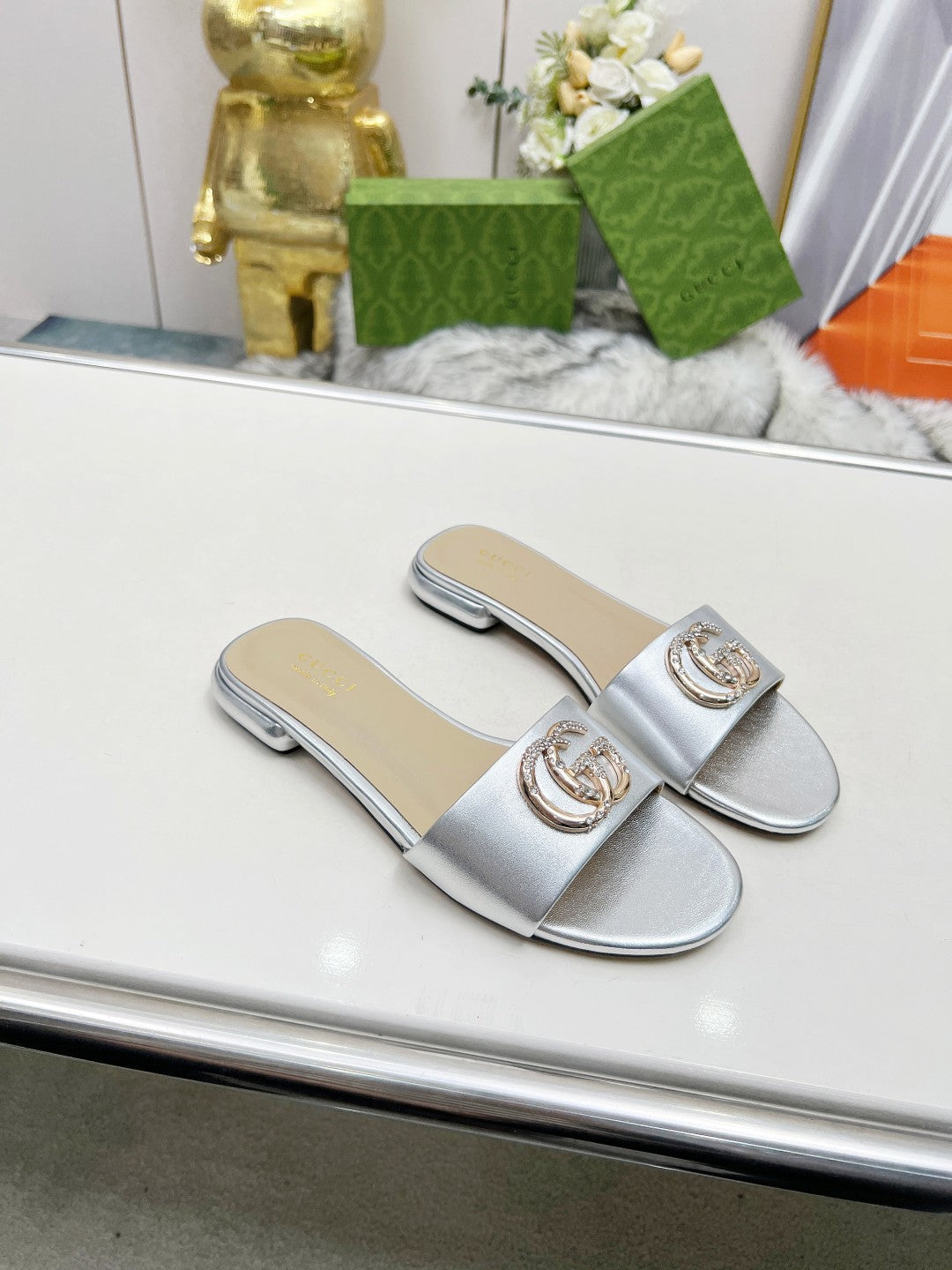 G 25 Diamond Slippers（White/Brown/Sliver/Pink）