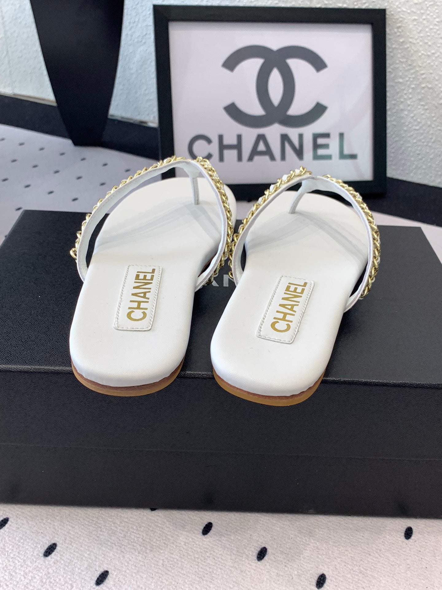 C Chain Thong Slippers